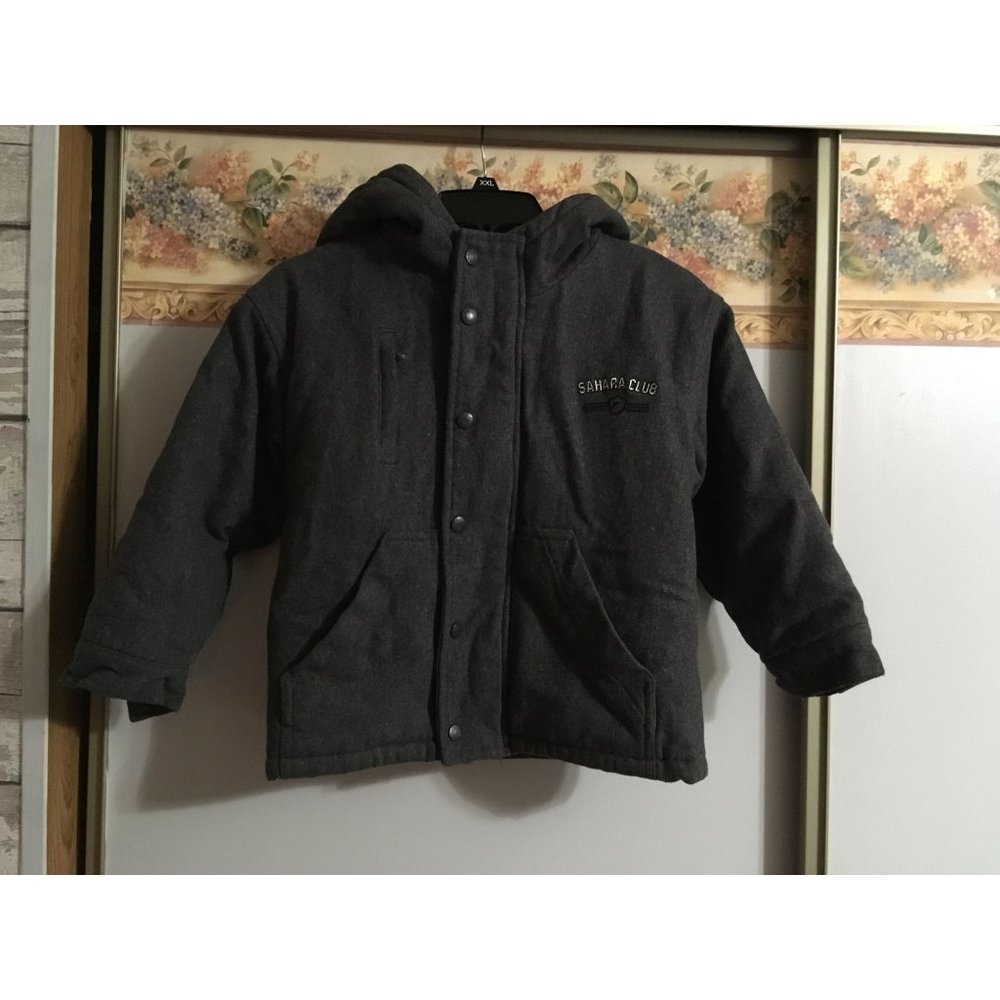 Sahara Club 7 Grey Wool Hooded Lined Warm Comfy Button Zip  Logo Coat